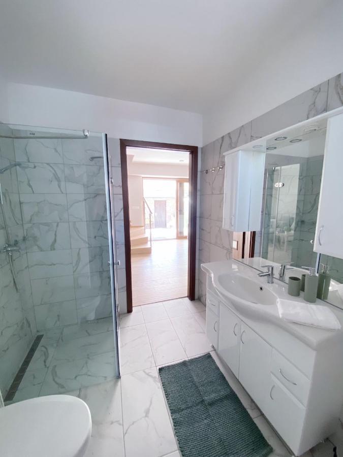 Piros Vendeghaz Villa Tihany Exteriör bild
