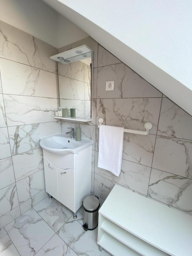 Piros Vendeghaz Villa Tihany Exteriör bild