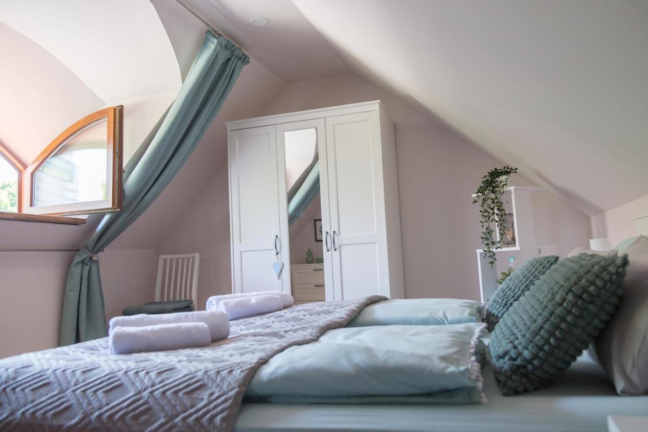 Piros Vendeghaz Villa Tihany Exteriör bild