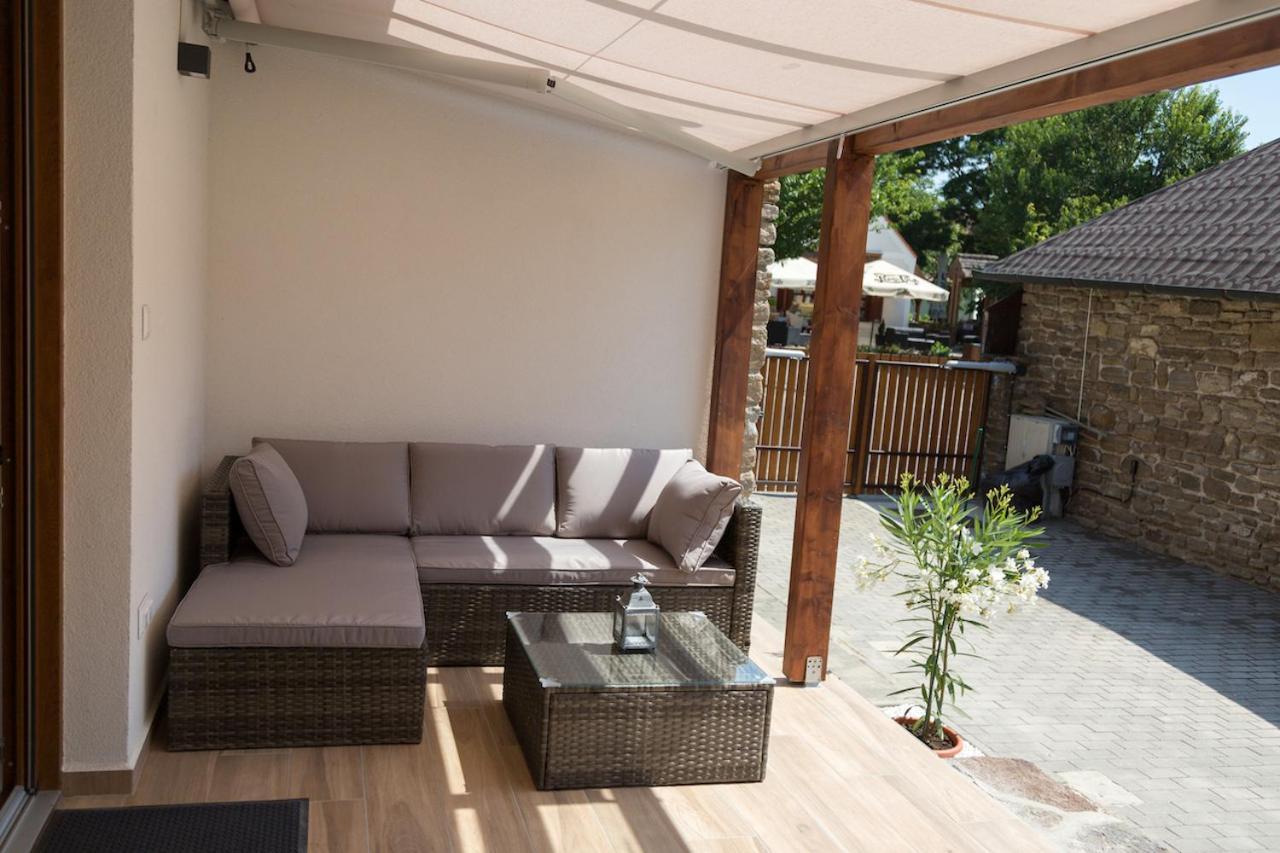 Piros Vendeghaz Villa Tihany Exteriör bild